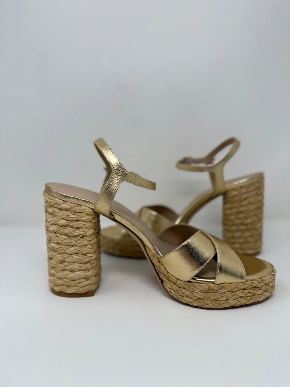 New Stuart Weitzman Dayna Metallic Leather Raffia Platform Sandal Sz 8